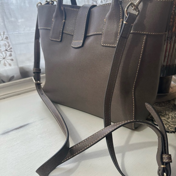 Dooney & Bourke Cara Saffiano Leather Tote - Picture 2 of 12